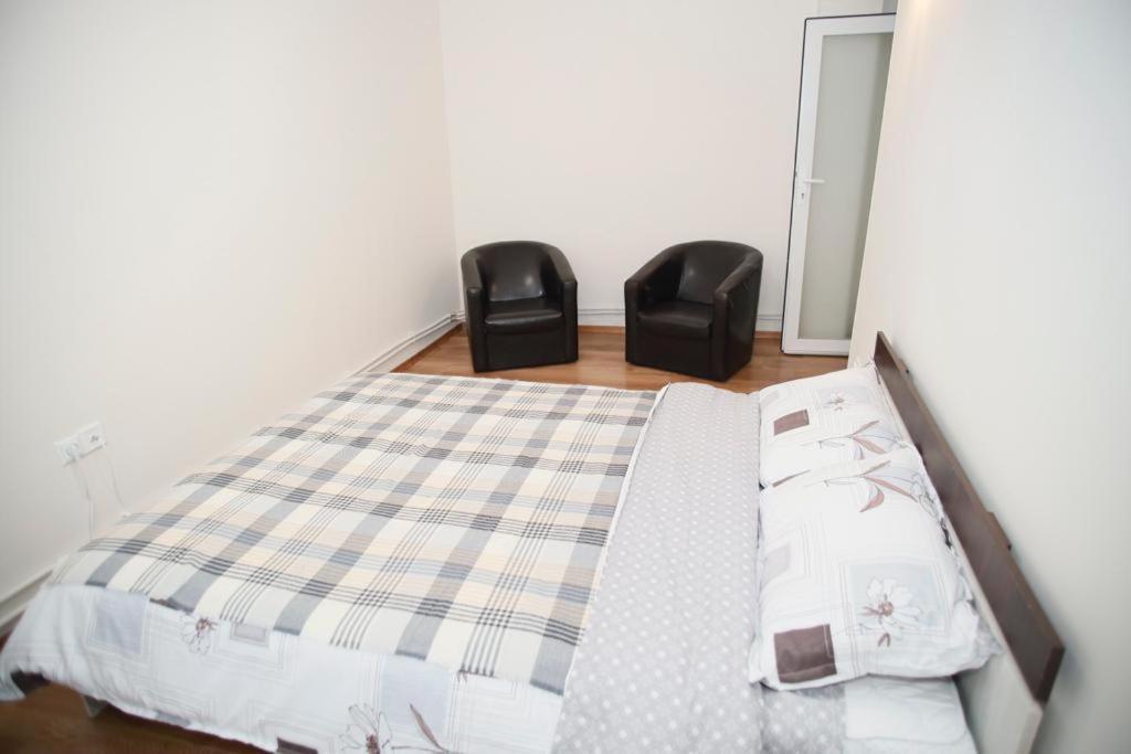 Mio Apartments Focşani Buitenkant foto